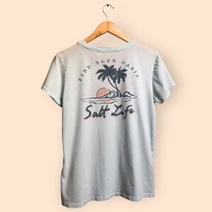 Salt Life Light Blue Graphic Print T-shirt Beachy Coastal Summer Women’s Small